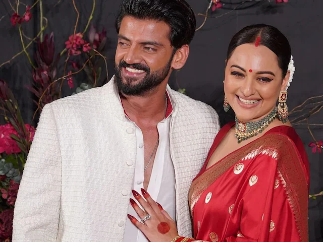 SONAKSHI SINHA COMMENTS ON KEEPING HER RELATIONSHIP PRIVATE , ''SHE SAYS THAT EVIL EYE IS REAL ''